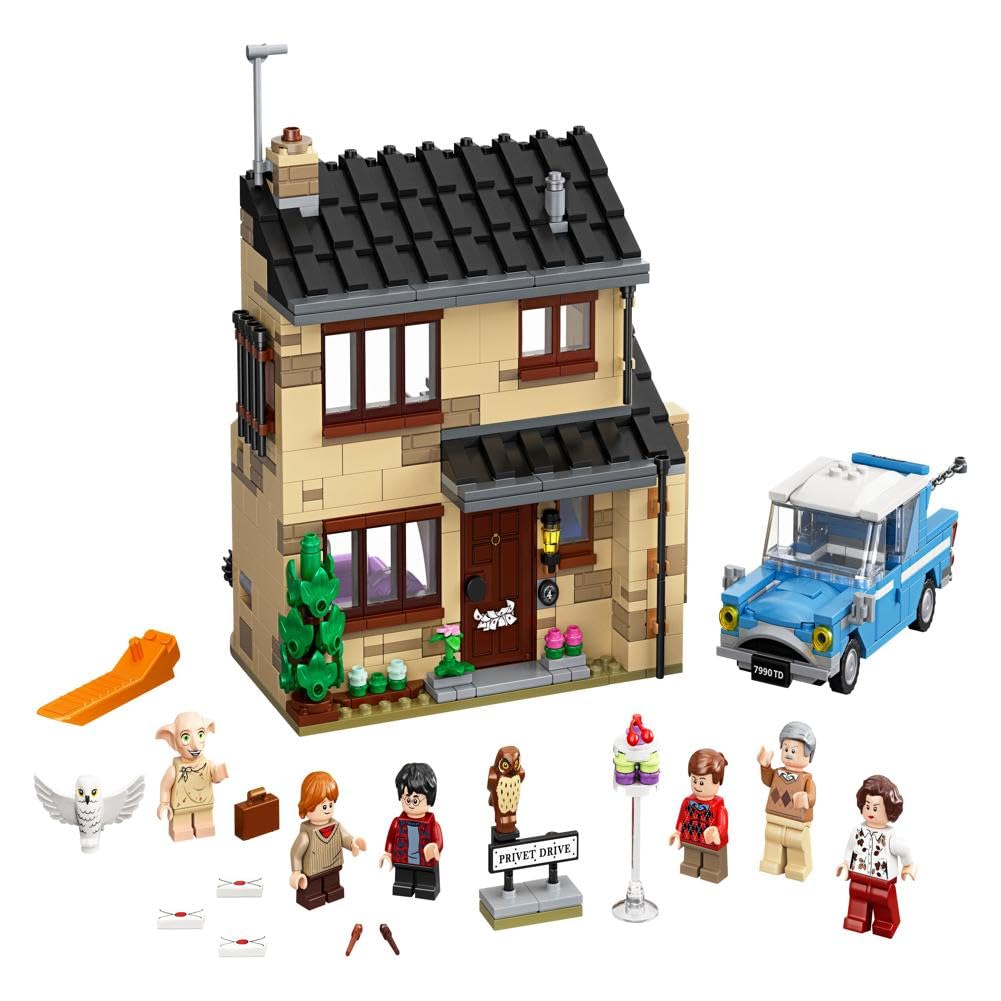 House and Flying Car Toy with Minifigures N7790