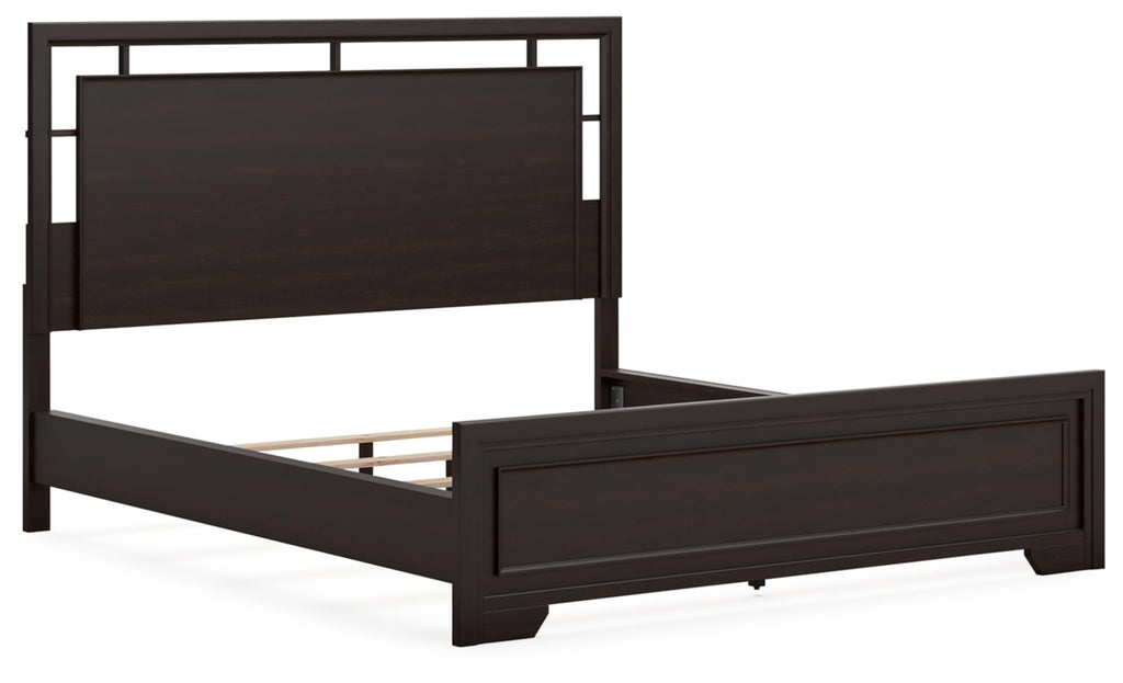 California King Panel Bed O49591