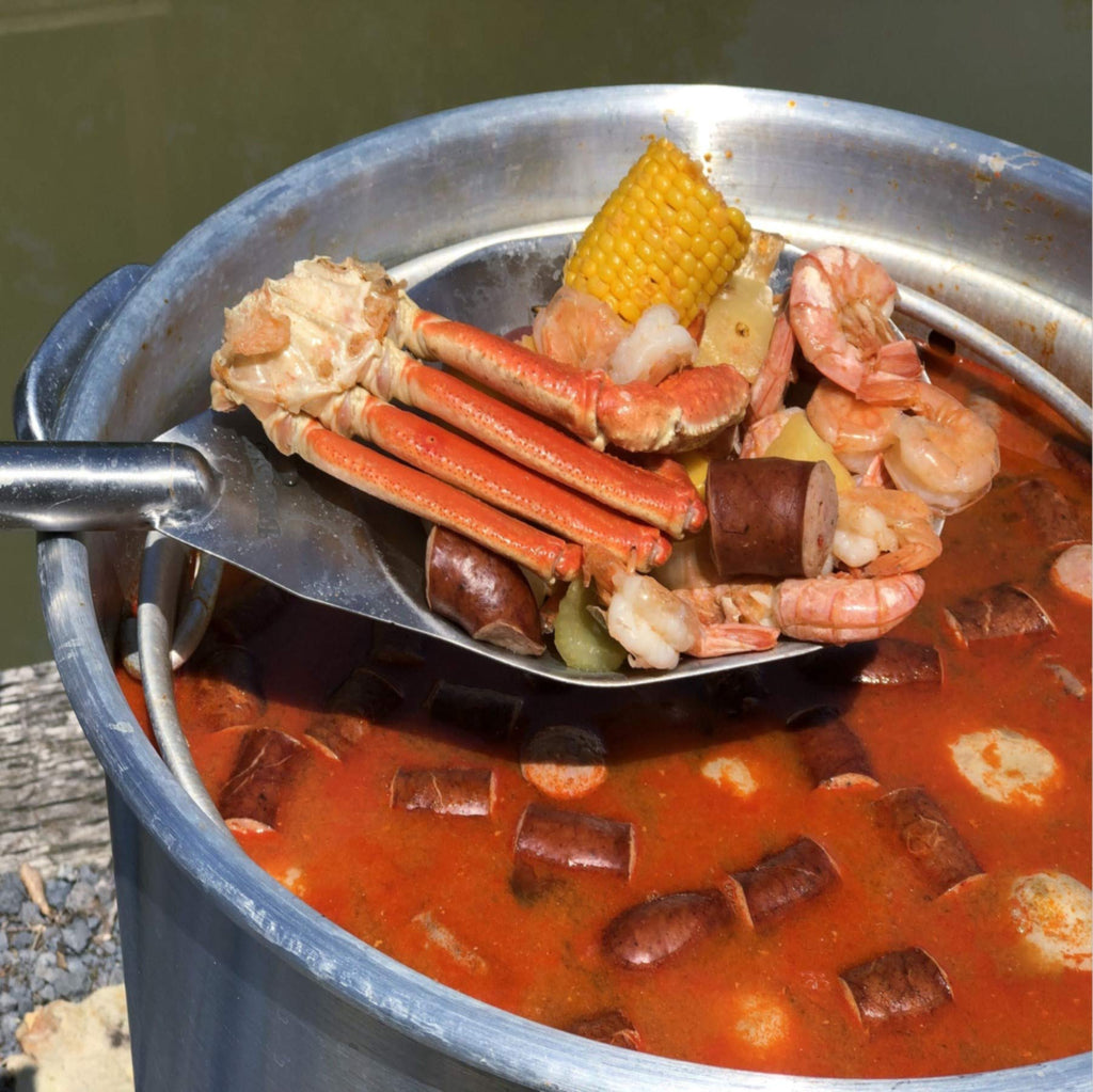 120-qt Aluminum Boiler with Riveted Handles and Boiling Basket J98889